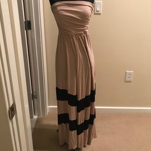 Maxi dress